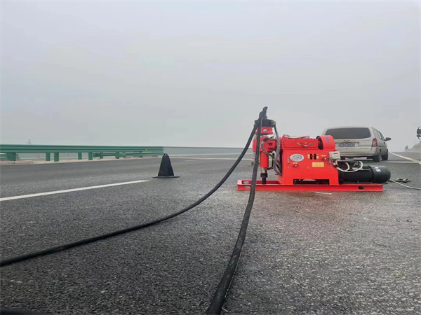 莘县马路路基路面开裂下沉注浆加固灌浆